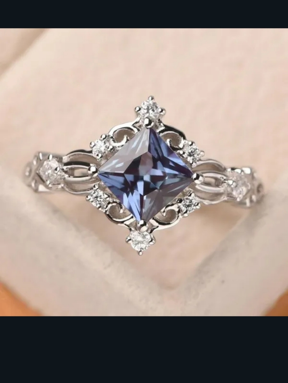 Vintage Style Ring